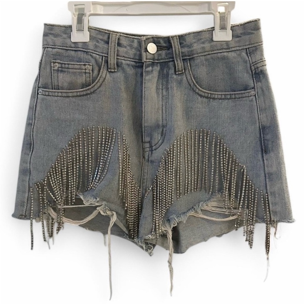 Stylish Denim Shorts with Fringe